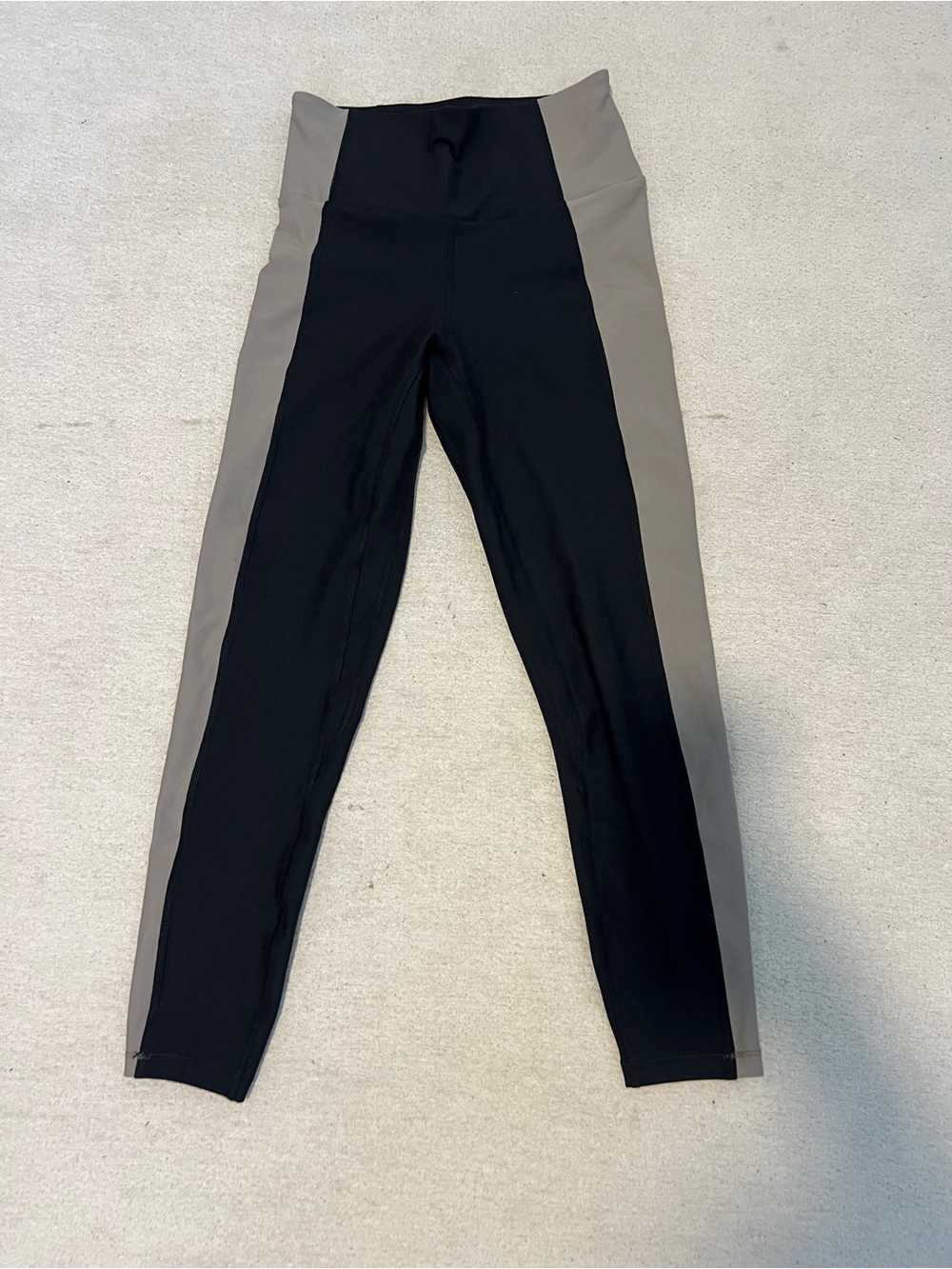 Abercrombie YPB Black and Tan Leggings